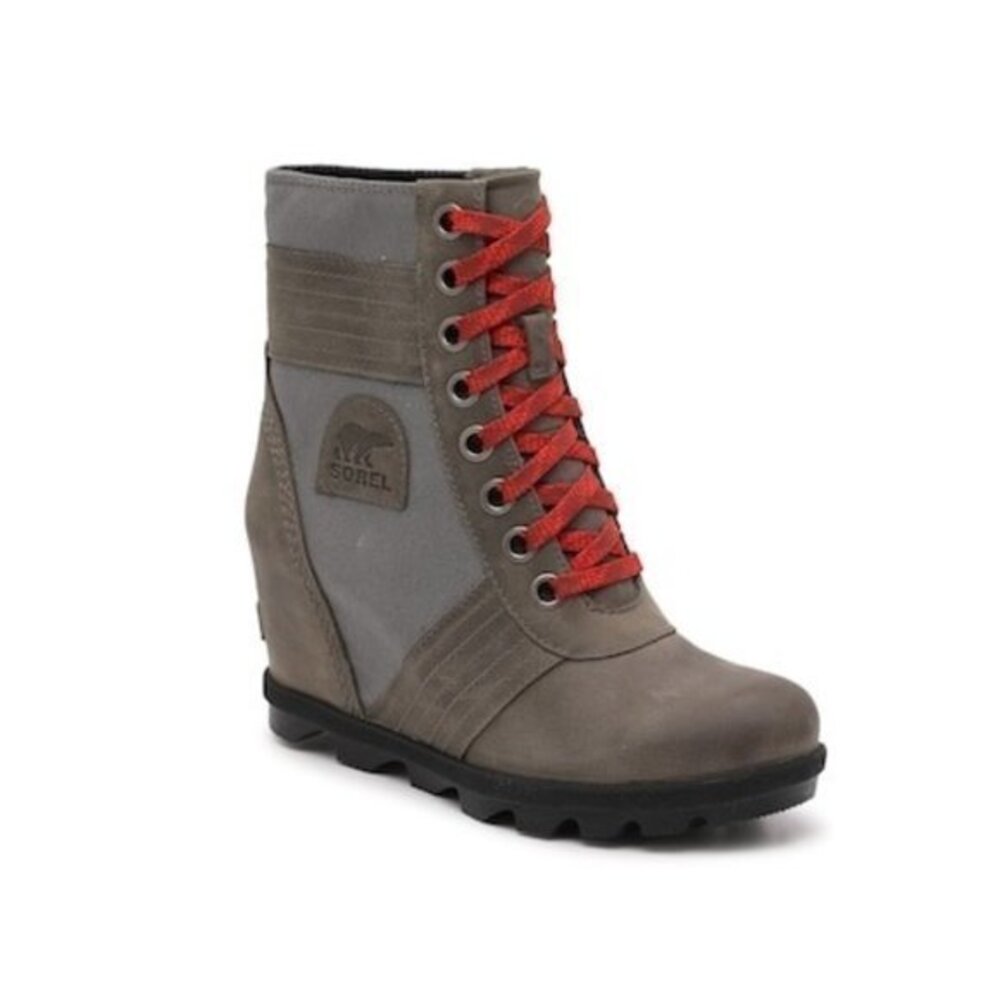 SOREL women LEXIE WEDGE BOOTIE size 6